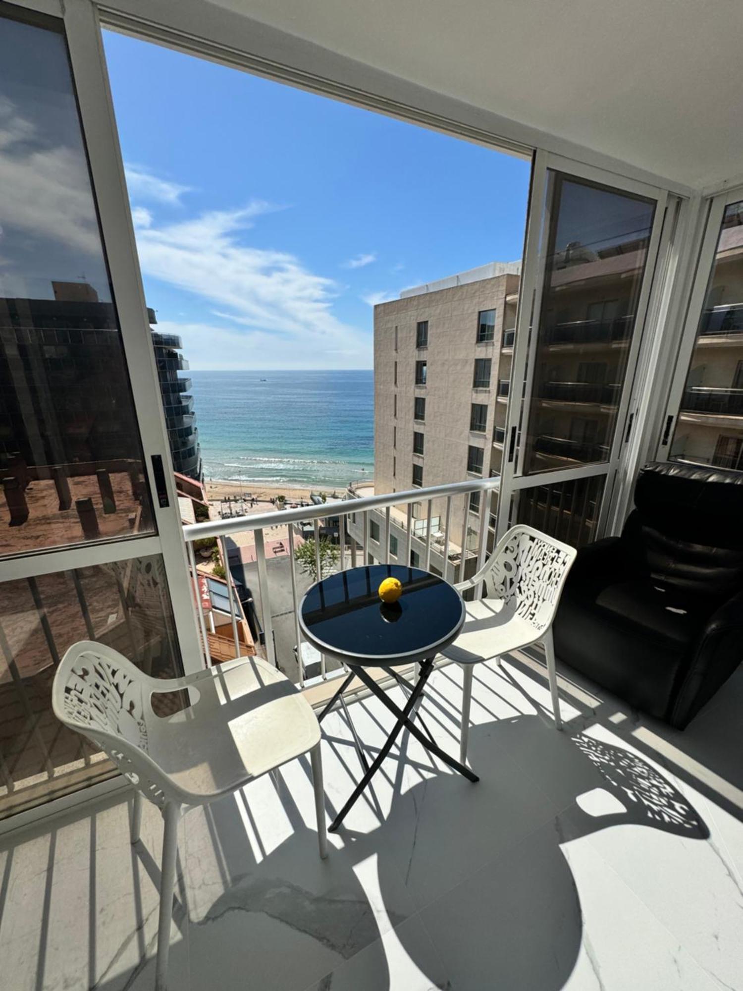 Апартаменти Seaview 2 Bed Apart , 30M From Playa Arenal, Garage Кальпе Екстер'єр фото